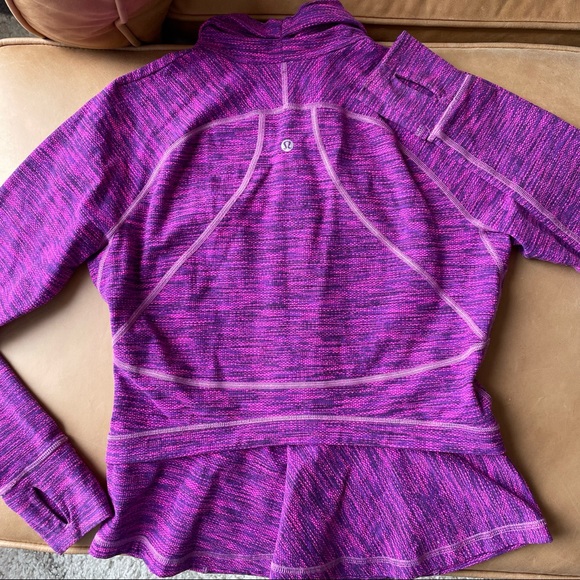 SOLD *+*Lululemon Peplum Jacket - Hustle in your Bustle - like new! Bc - Picture 4 of 5